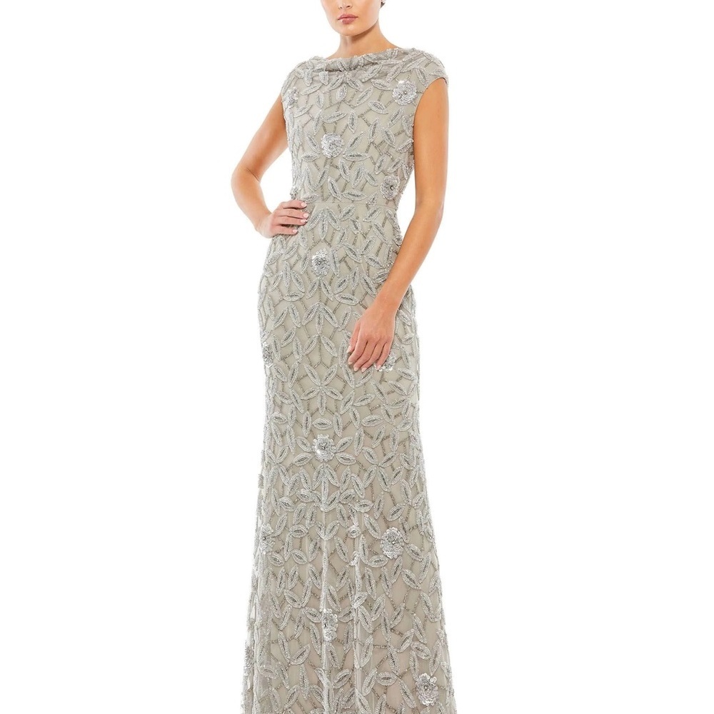 ✔️#34 BNWT MAC DUGGAL  93537 Embellished Cowl Neckline Floral Dress